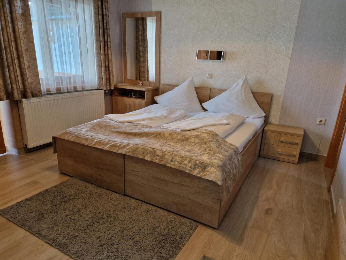Csalánosi Vendégház Kecskemét Exterior foto