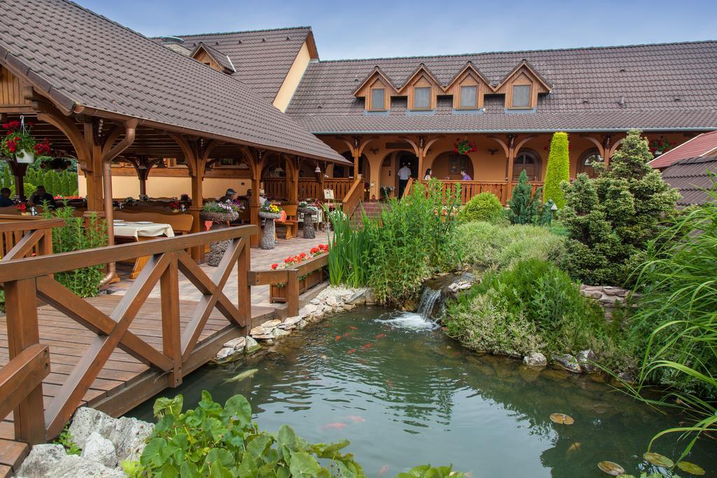 Csalánosi Vendégház Kecskemét Exterior foto
